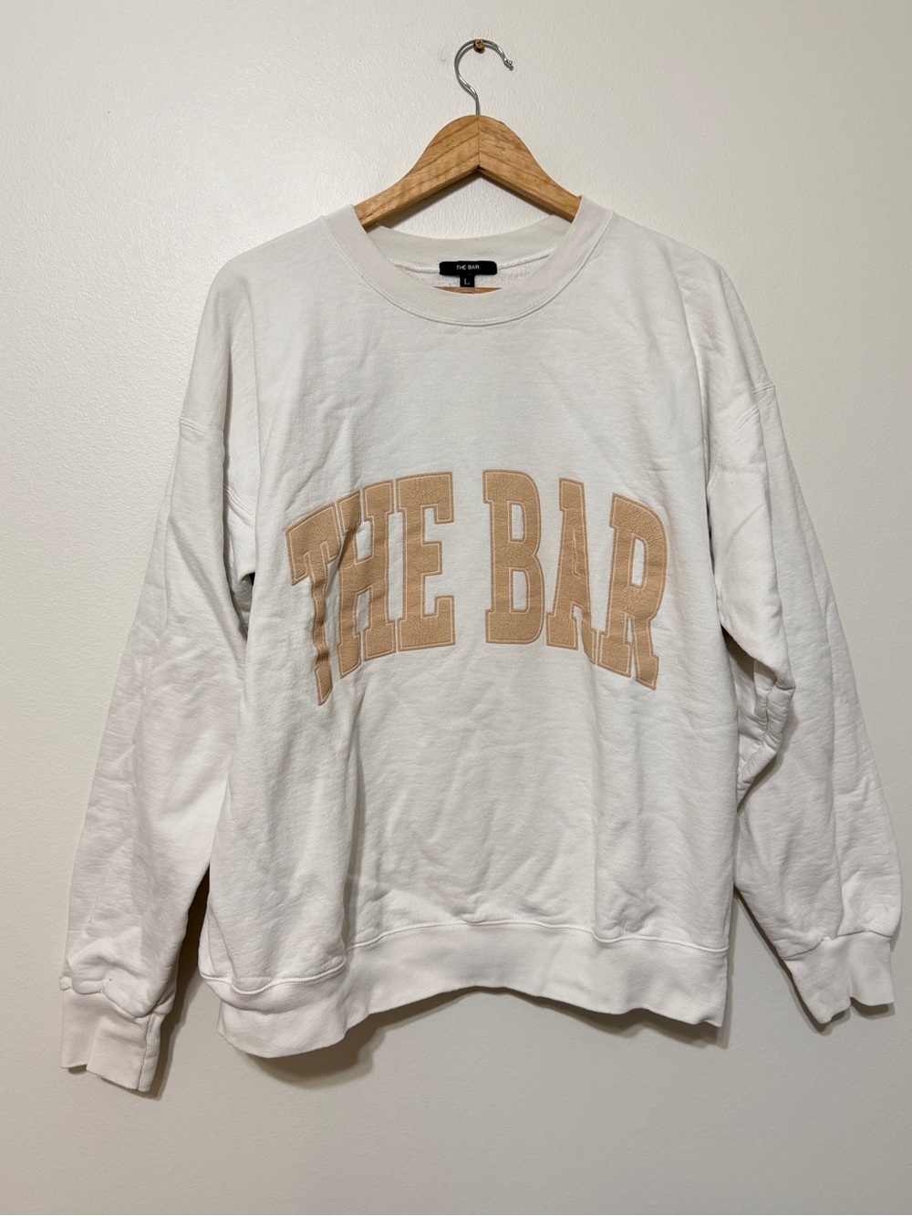 The Bar Varsity Crewneck Sweatshirt Size Large - Picture 2 of 7